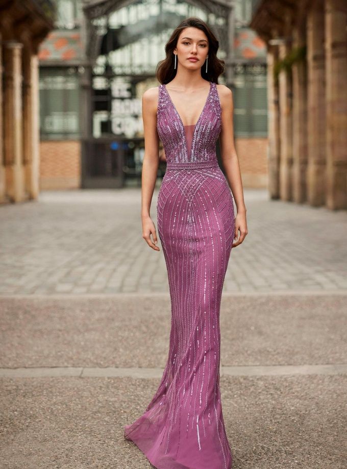 Vestido rosa abalorios tirantes